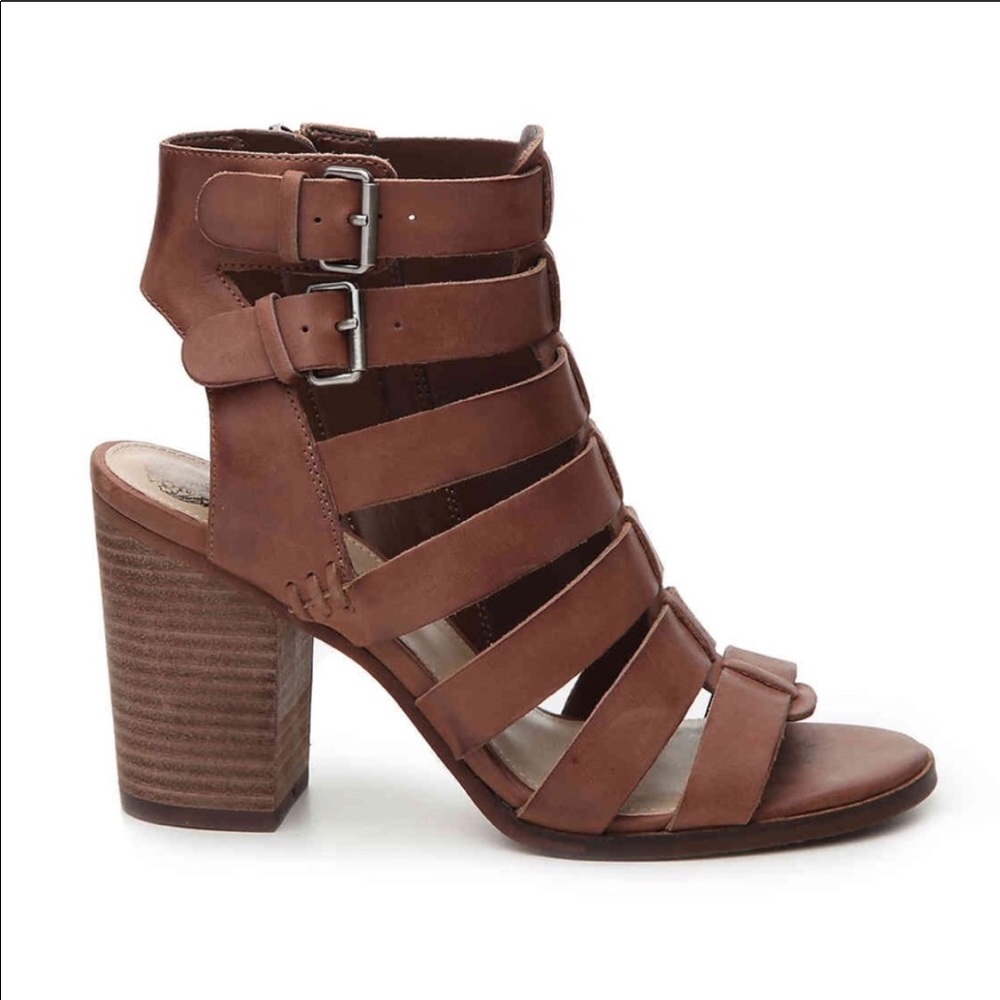 Vince Camuto gladiator sandal